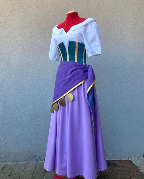 Cosplay Esmeralda the hunchback of notre dame costume