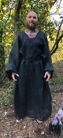 Game of Thrones black hessian robe Faith Militant