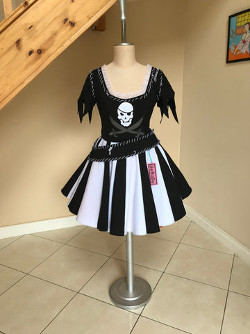 Pirate inspired dress Halloween costume pirate cosplay