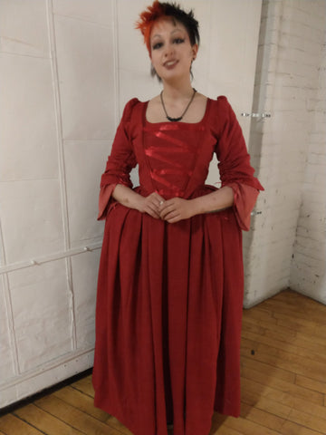 Maria Reynolds dress