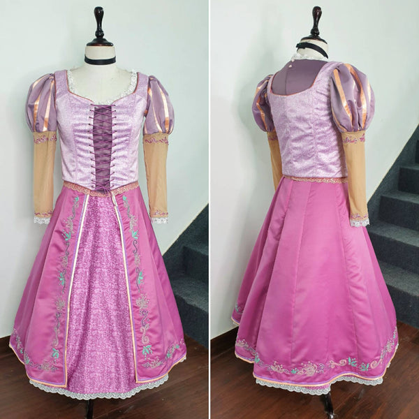 Rapunzel cosplay costume